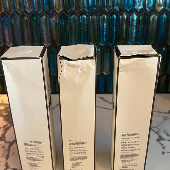 Oribe Maximista Thickening Spray - Picture 4 of 4